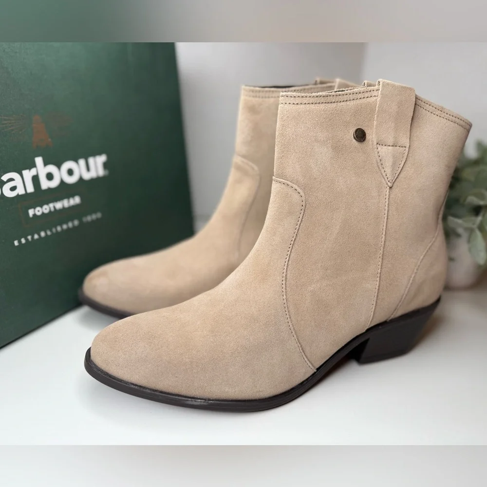Barbour Women's Taupe Suede Ankle Western Booties Size 10 Feminine Classic